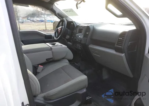 2017 Ford F-150 Xl z USA, uszkodzony, nr VIN 1FTMF1EP2HKC57639